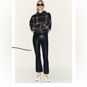 Zara FAUX LEATHER MINI FLARE LEGGINGS black Sz XL (see the measurements for fit)